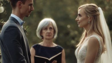 Photo of Last-Minute Stand-In at Our Ceremony Turned Out to Be a Poisoned Gift
