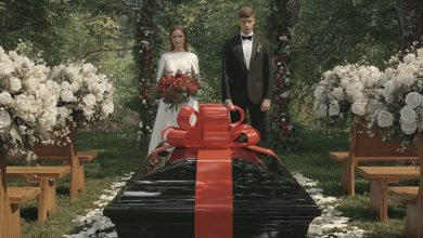 Photo of At our ceremony, someone rolled out a coffin adorned with a bow