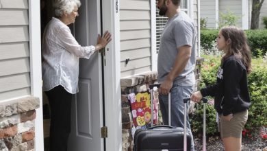 Photo of They Showed Up at My Door With Kids and Suitcases — I Had Already Warned Them