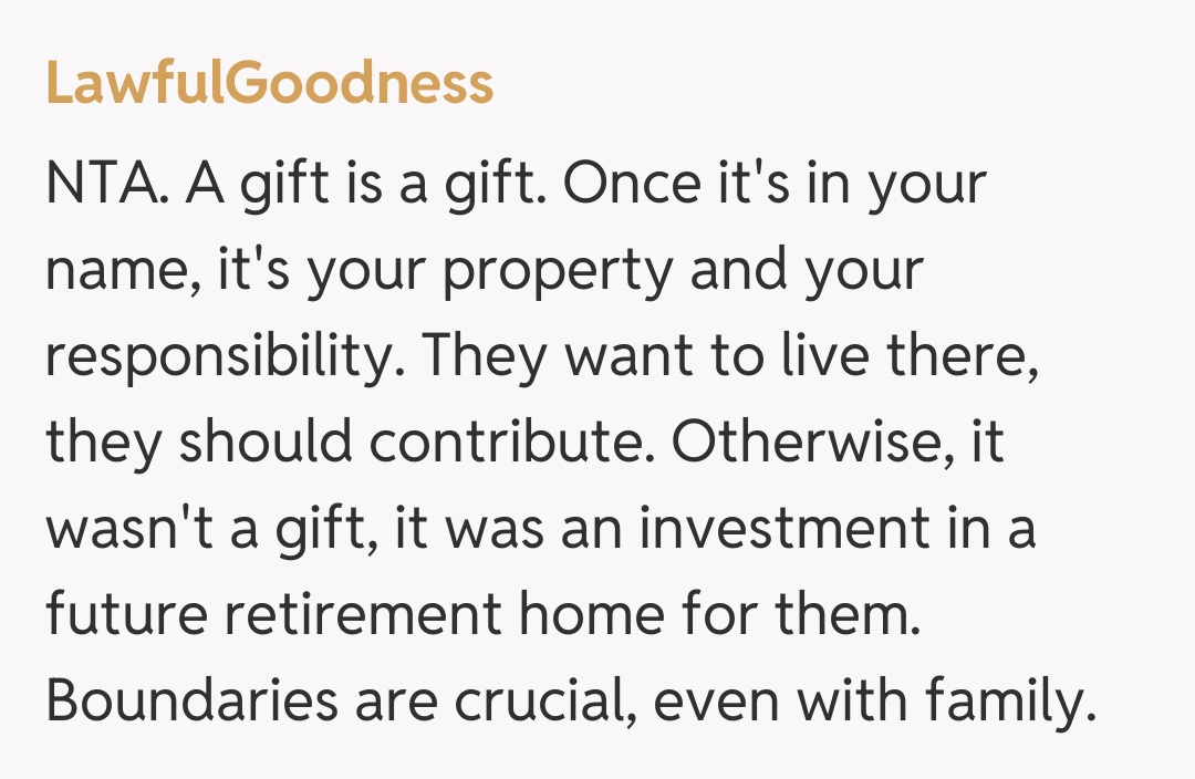 Comentariu de la LawfulGoodness
