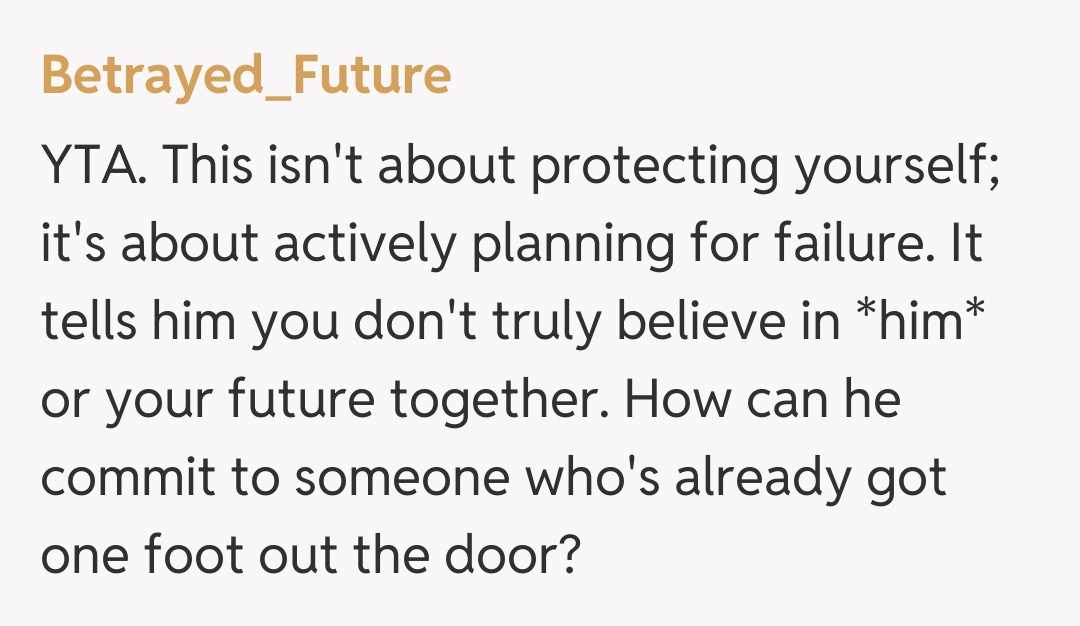 Comentariu de la Betrayed_Future