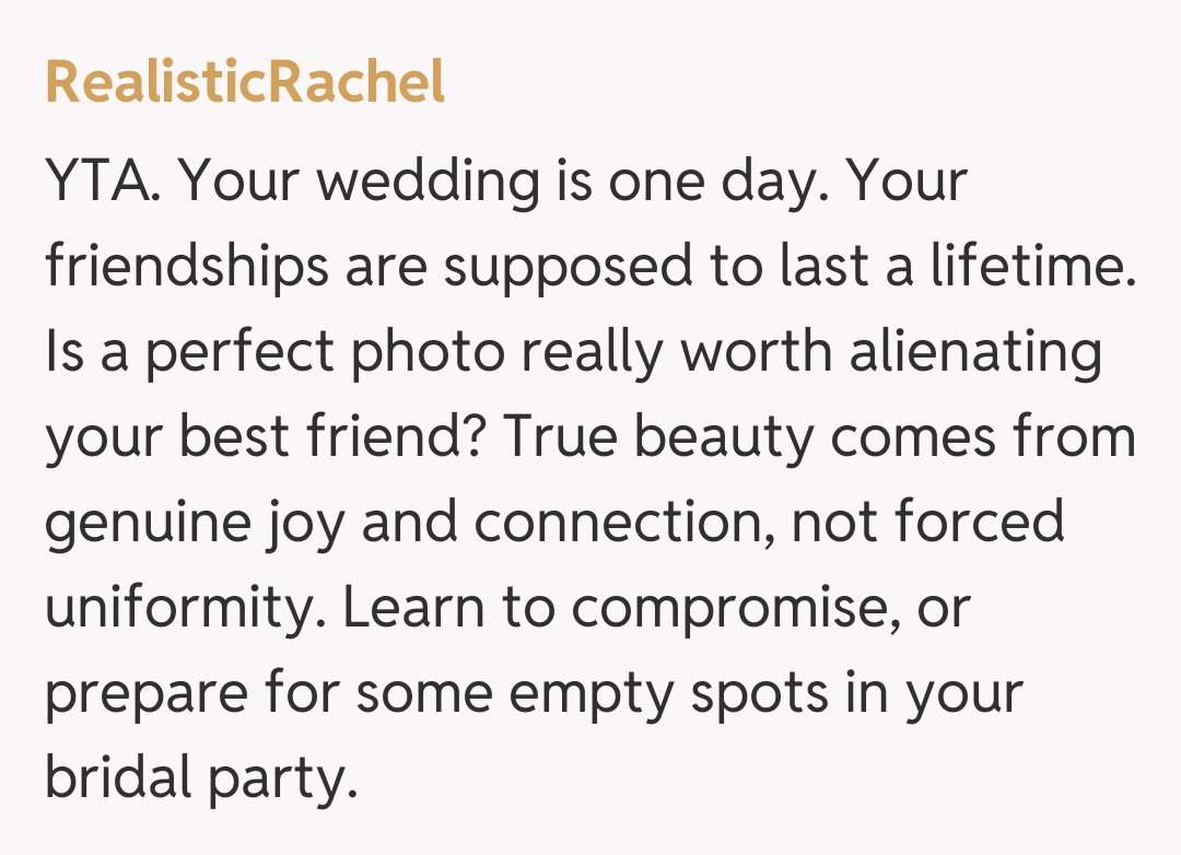Comentariu de la RealisticRachel