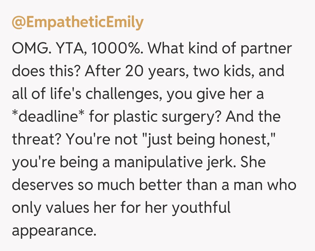 Comentariu de la @EmpatheticEmily