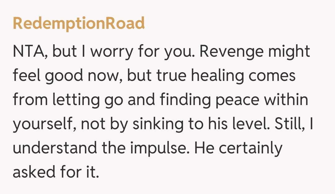 Comentariu de la RedemptionRoad