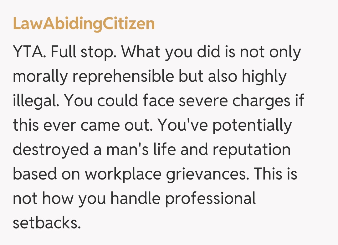 Comentariu de la LawAbidingCitizen