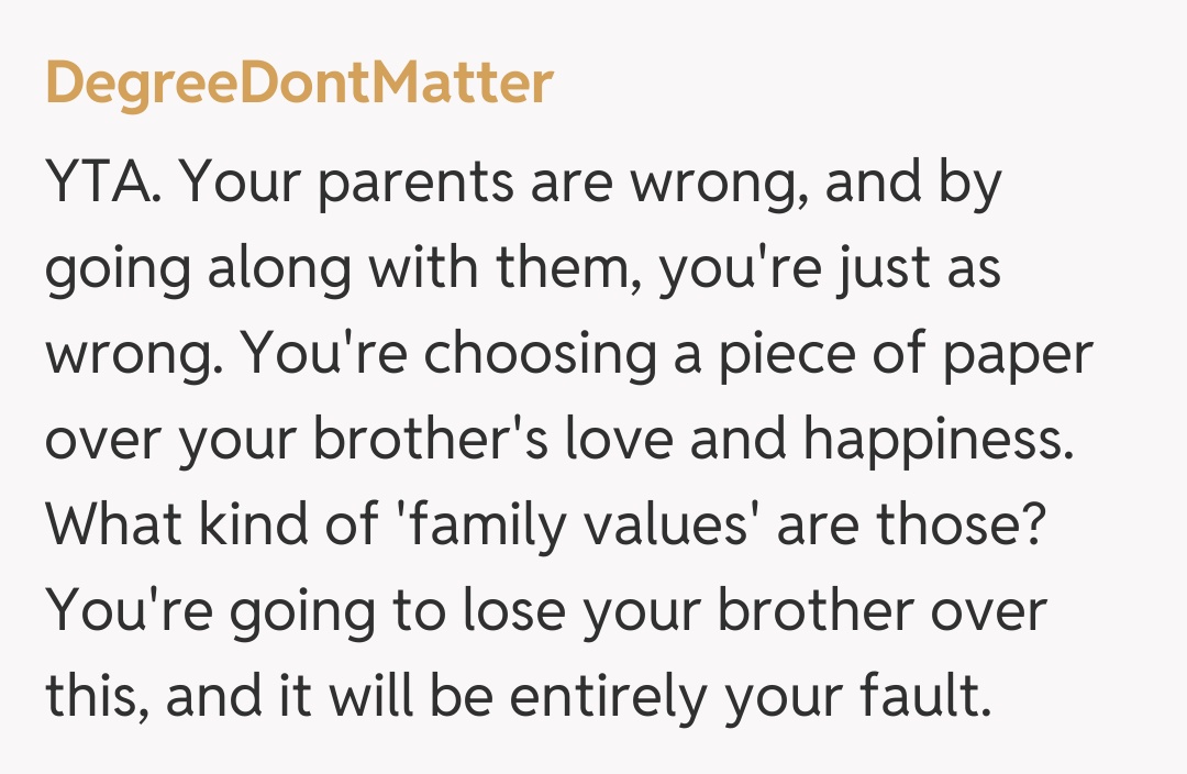 Comentariu de la DegreeDontMatter