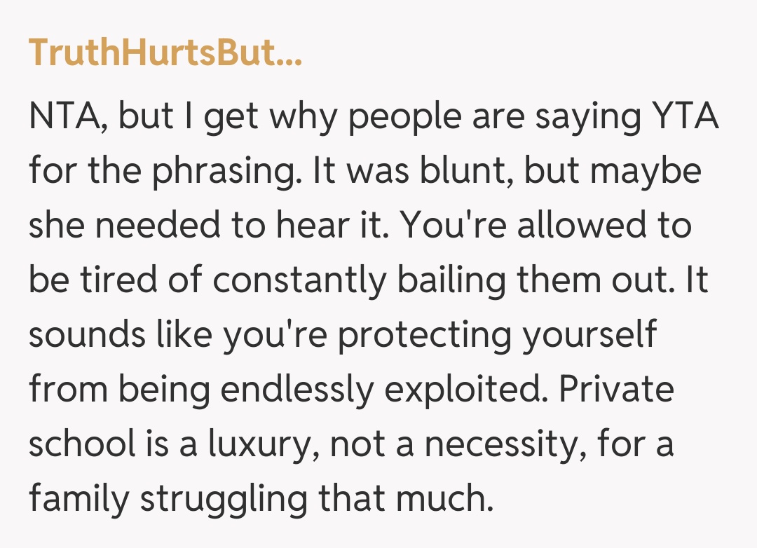 Comentariu de la TruthHurtsBut...