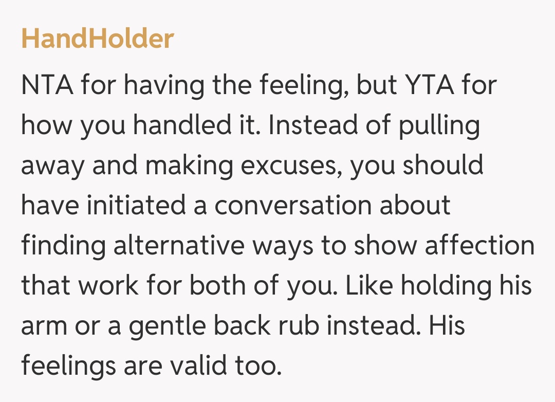 Comentariu de la HandHolder