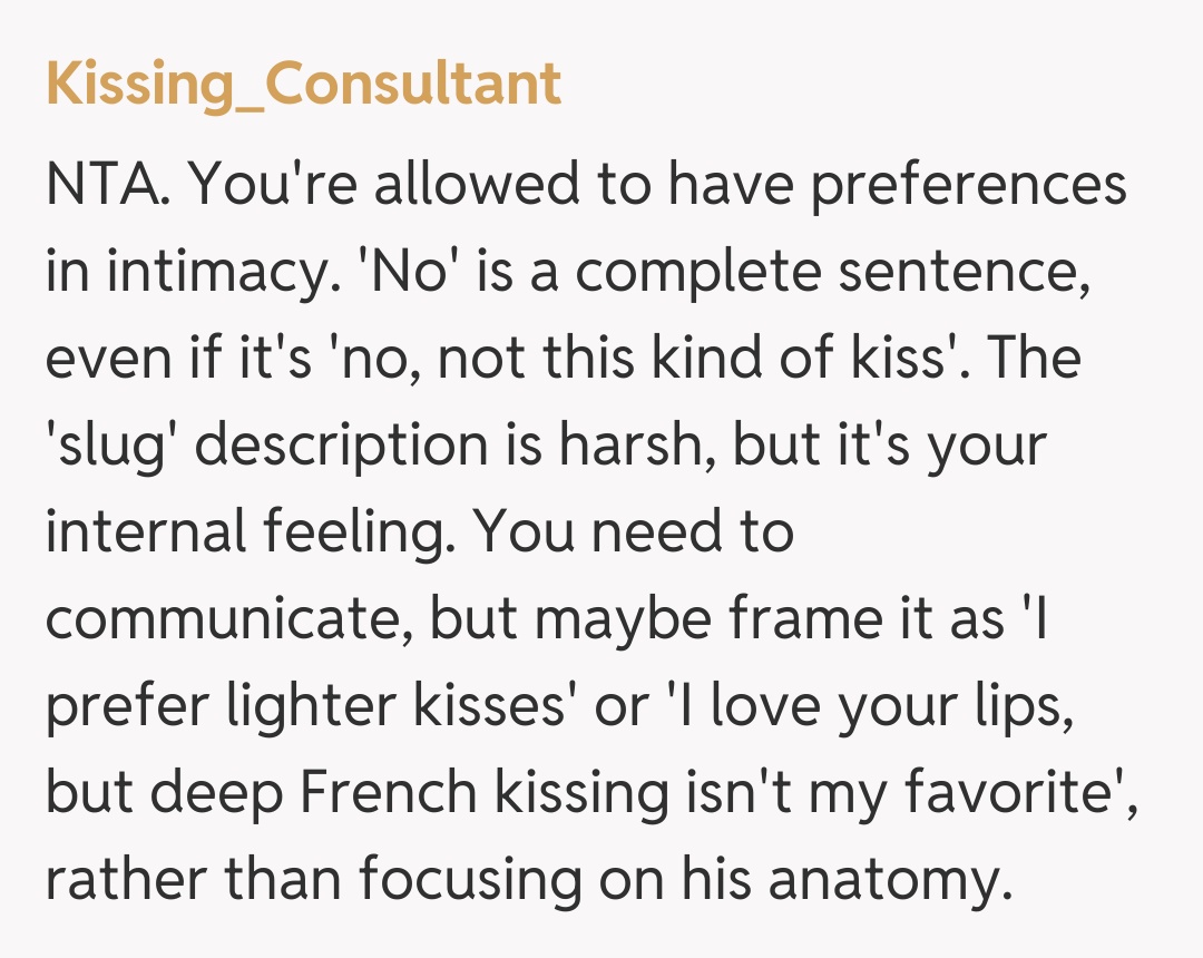 Comentariu de la Kissing_Consultant