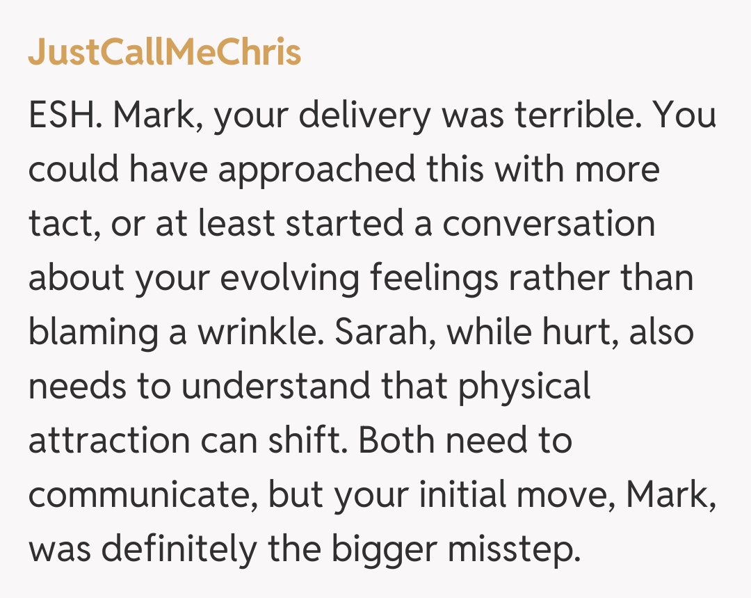 Comentariu de la JustCallMeChris