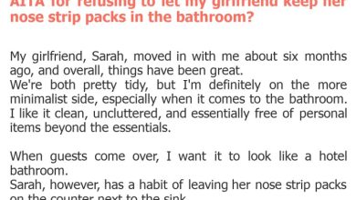 Photo of AITA for refusing to let my girlfriend keep her nose strip packs in the bathroom?