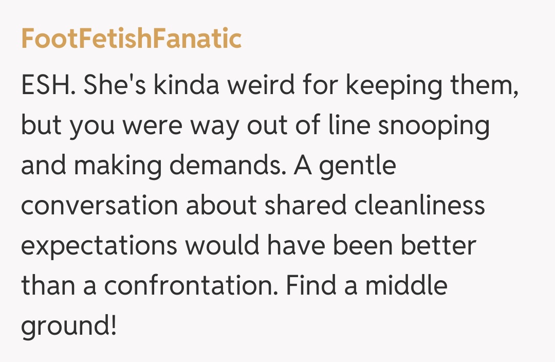 Comentariu de la FootFetishFanatic