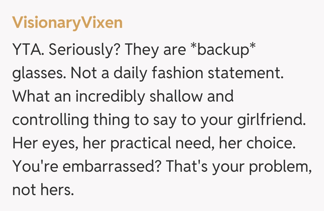 Comentariu de la VisionaryVixen