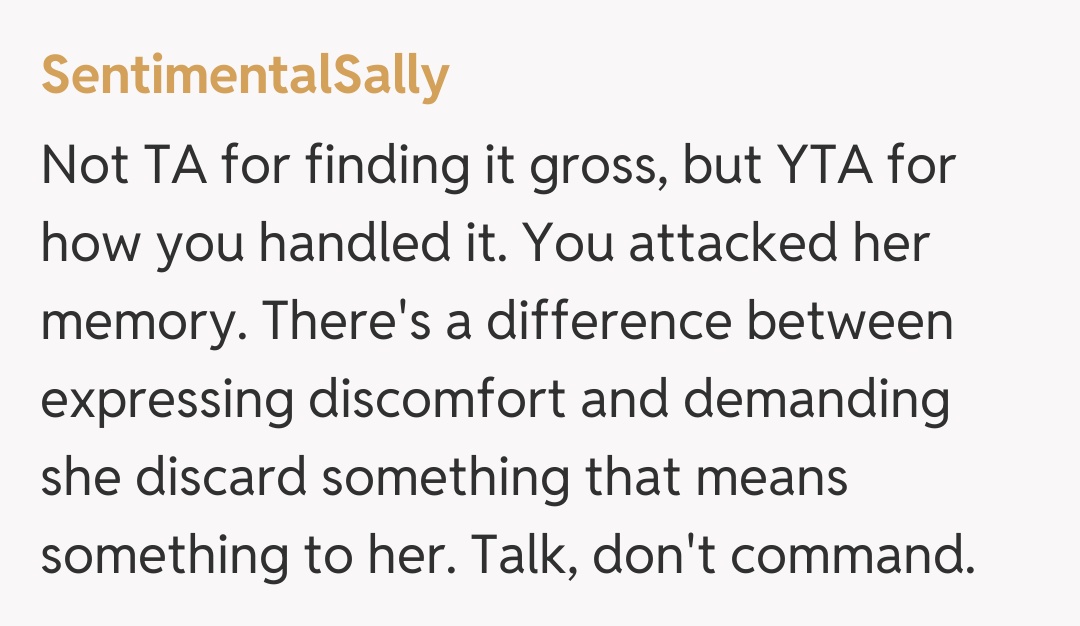 Comentariu de la SentimentalSally