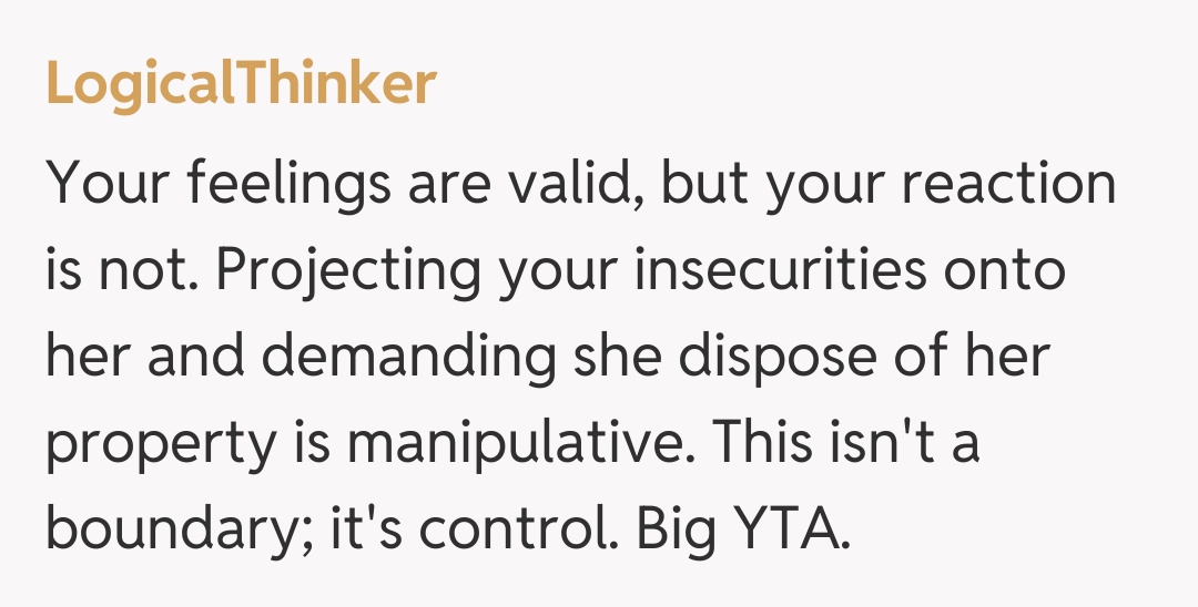 Comentariu de la LogicalThinker