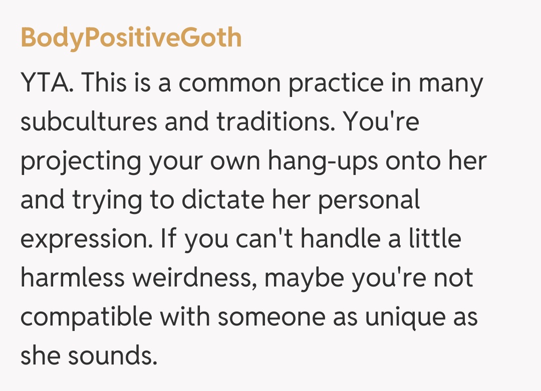 Comentariu de la BodyPositiveGoth