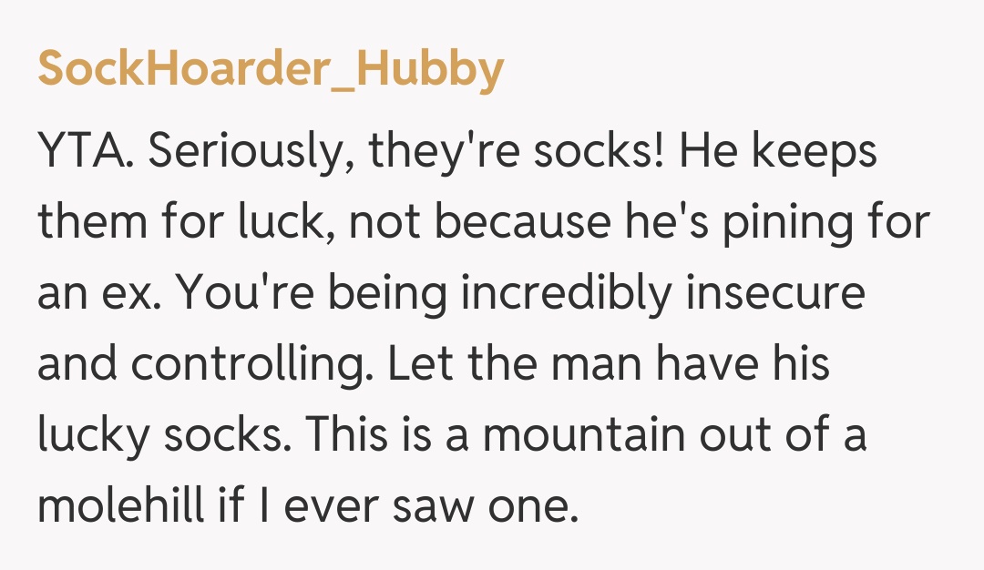 Comentariu de la SockHoarder_Hubby
