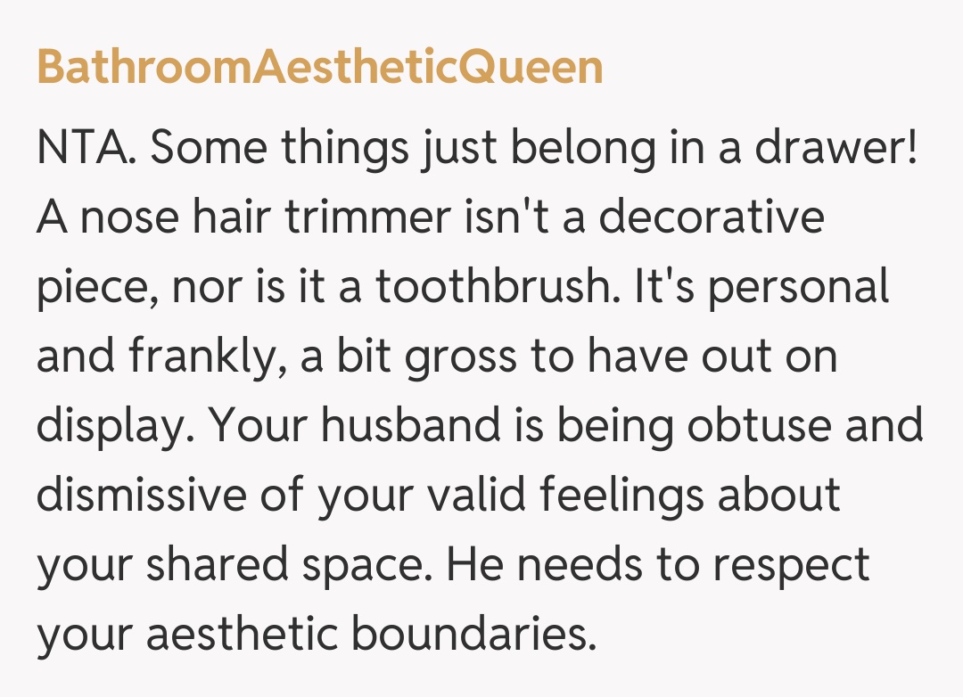 Comentariu de la BathroomAestheticQueen
