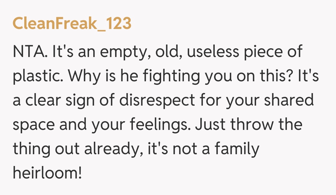 Comentariu de la CleanFreak_123