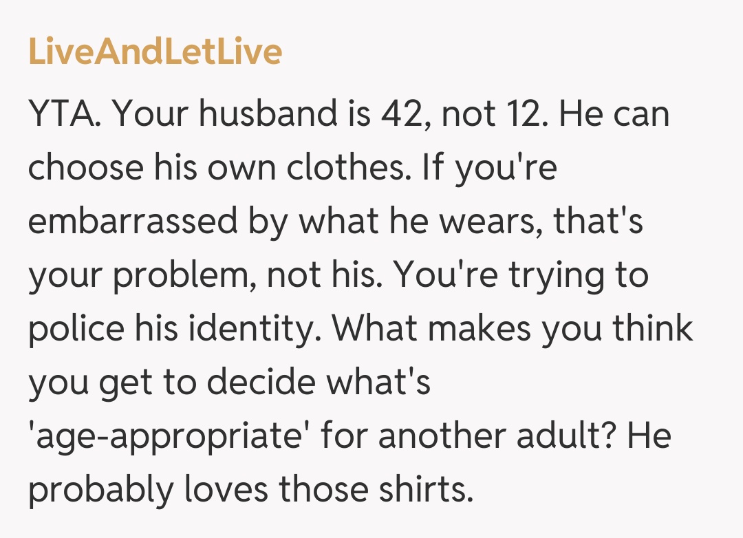 Comentariu de la LiveAndLetLive