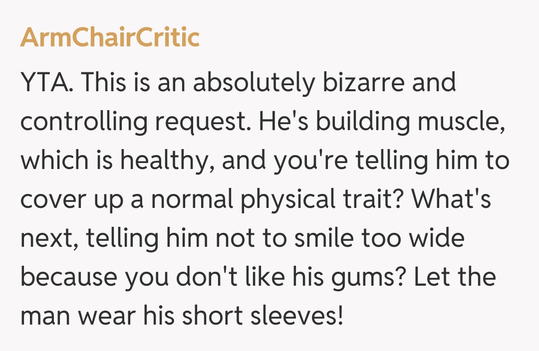 Comentariu de la ArmChairCritic