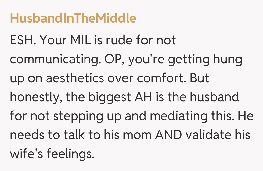 Comentariu de la HusbandInTheMiddle