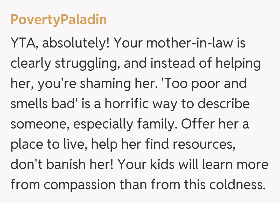 Comentariu de la PovertyPaladin