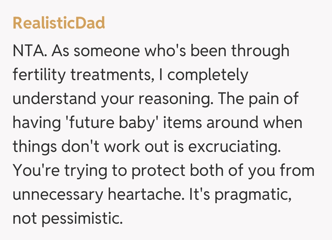 Comentariu de la RealisticDad