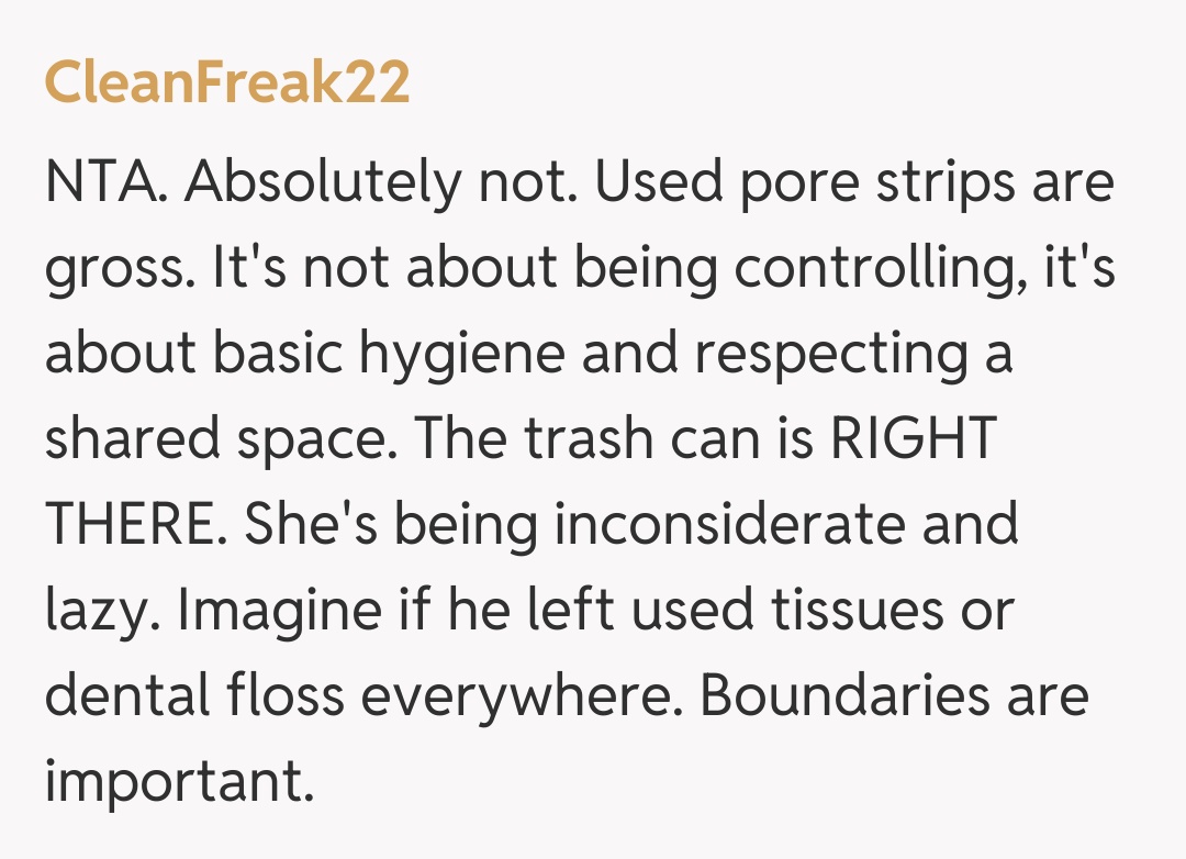 Comentariu de la CleanFreak22