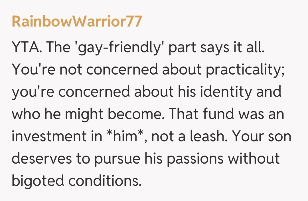 Comentariu de la RainbowWarrior77