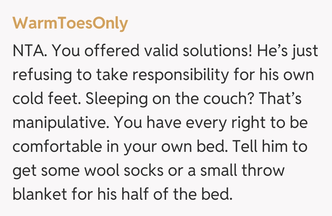 Comentariu de la WarmToesOnly