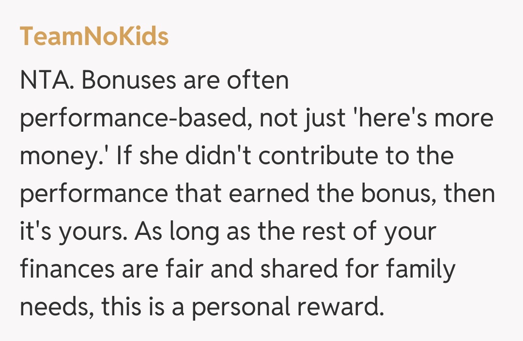 Comentariu de la TeamNoKids