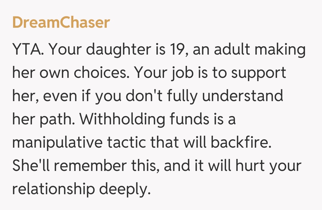 Comentariu de la DreamChaser