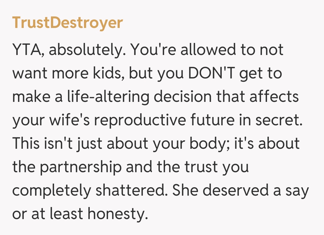 Comentariu de la TrustDestroyer