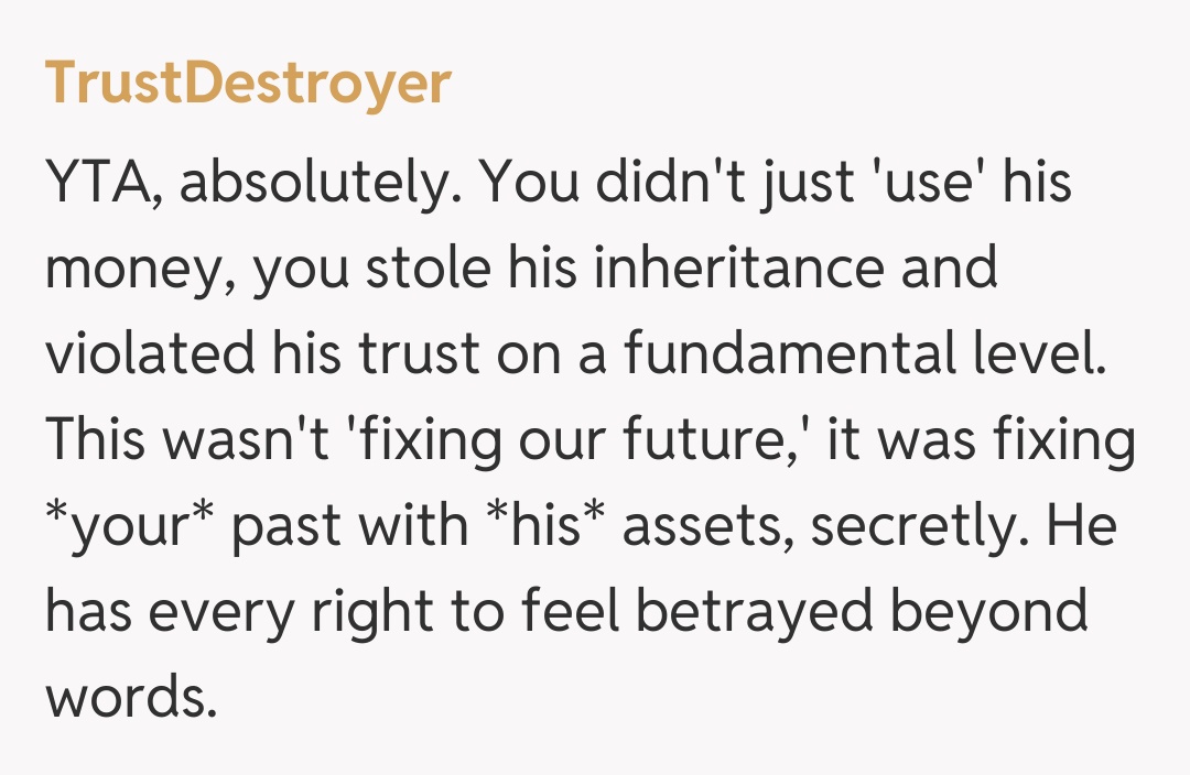 Comentariu de la TrustDestroyer