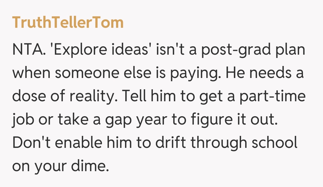 Comentariu de la TruthTellerTom