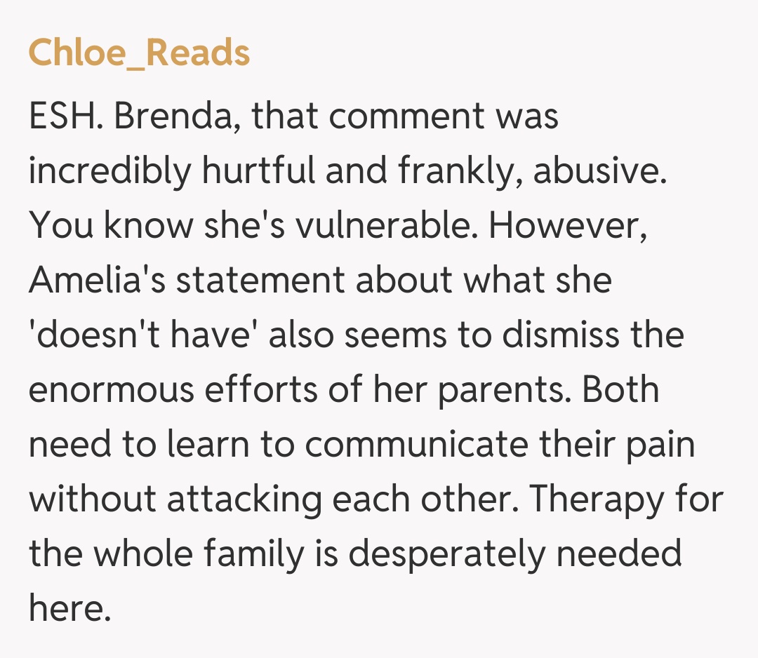 Comentariu de la Chloe_Reads