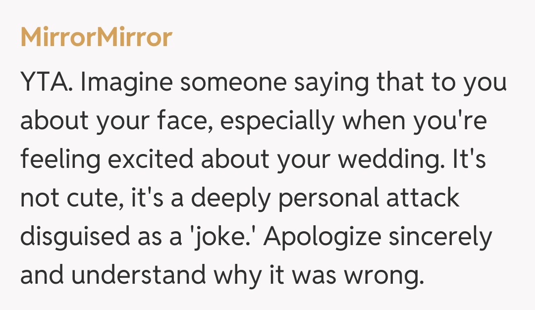 Comentariu de la MirrorMirror