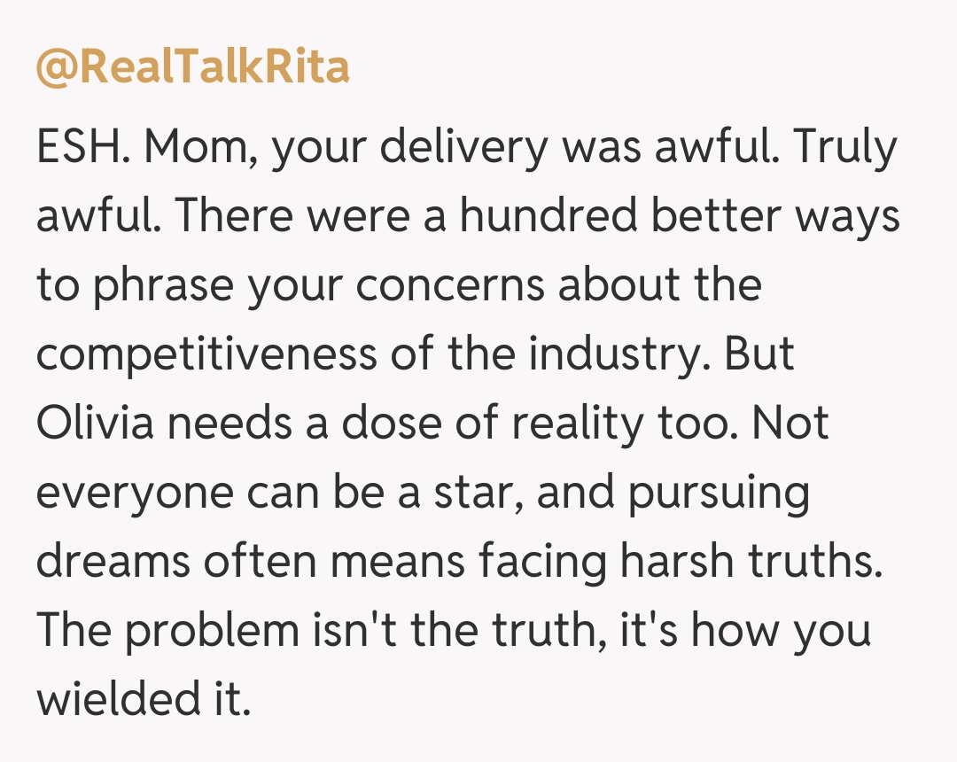 Comentariu de la @RealTalkRita