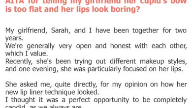 Photo of AITA for telling my girlfriend her cupid’s bow is too flat and her lips look boring?