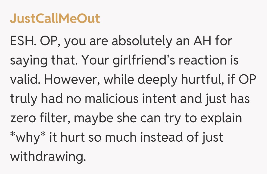 Comentariu de la JustCallMeOut