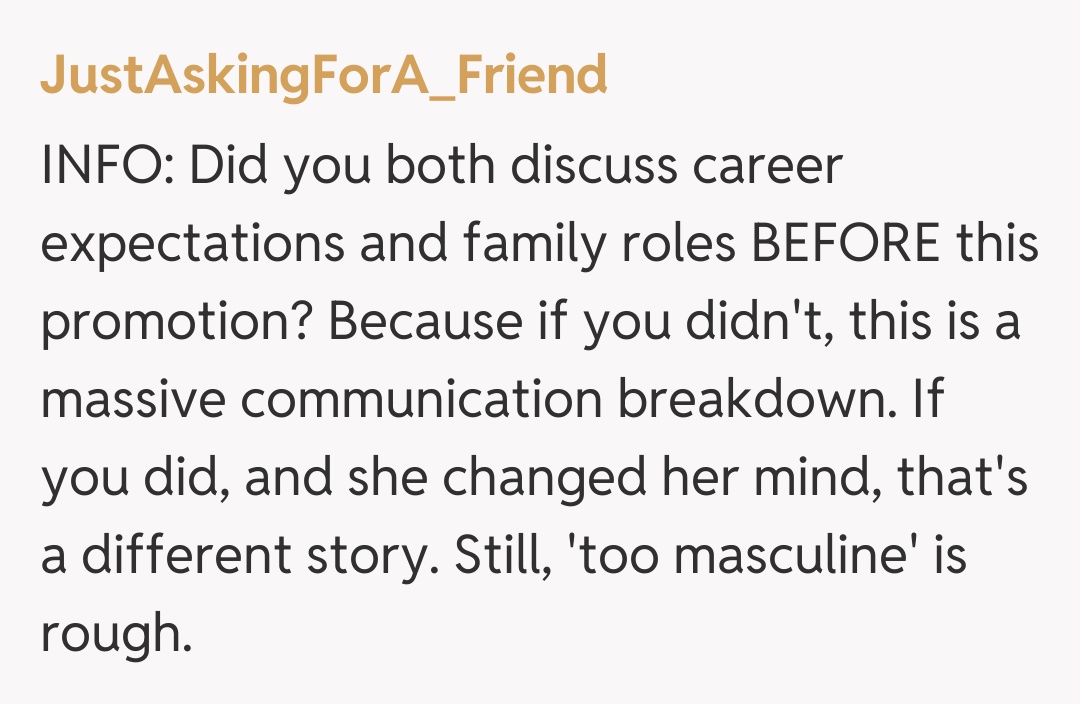 Comentariu de la JustAskingForA_Friend