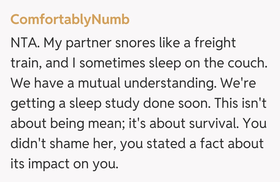 Comentariu de la ComfortablyNumb