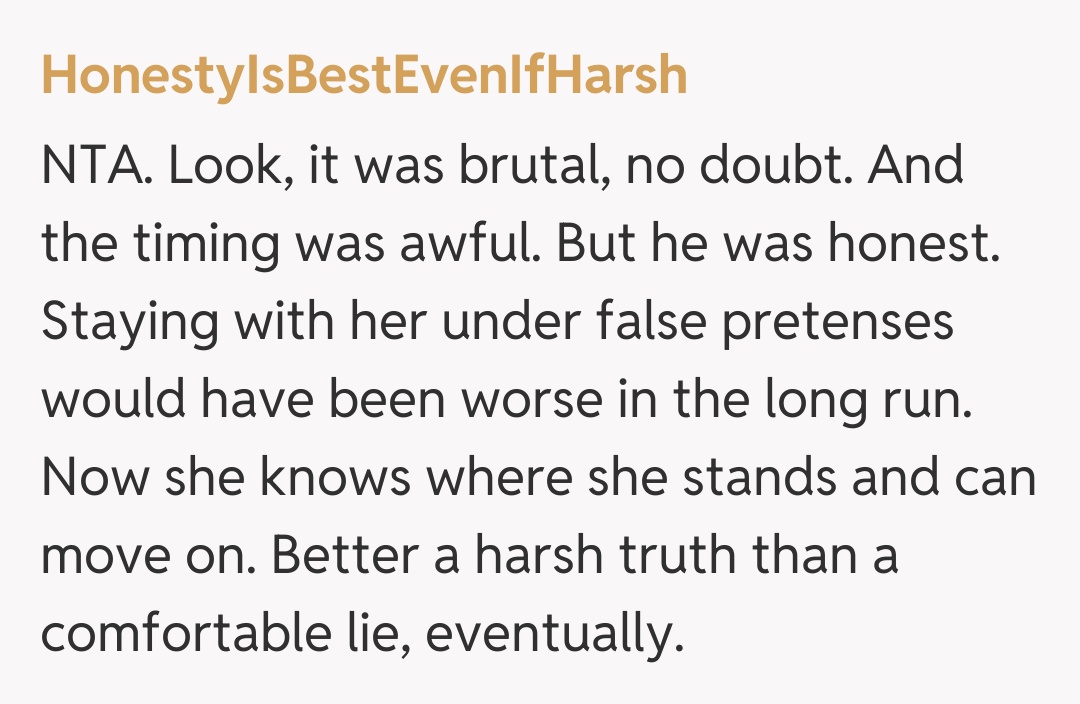 Comentariu de la HonestyIsBestEvenIfHarsh