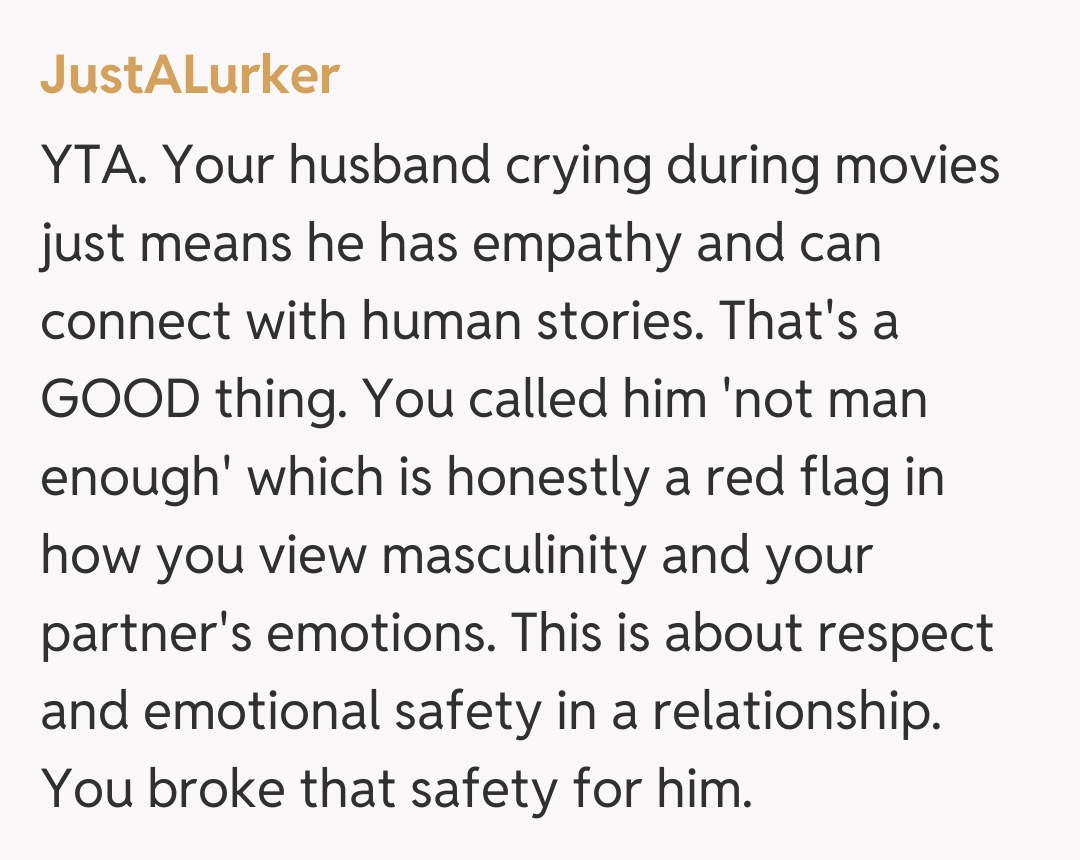 Comentariu de la JustALurker