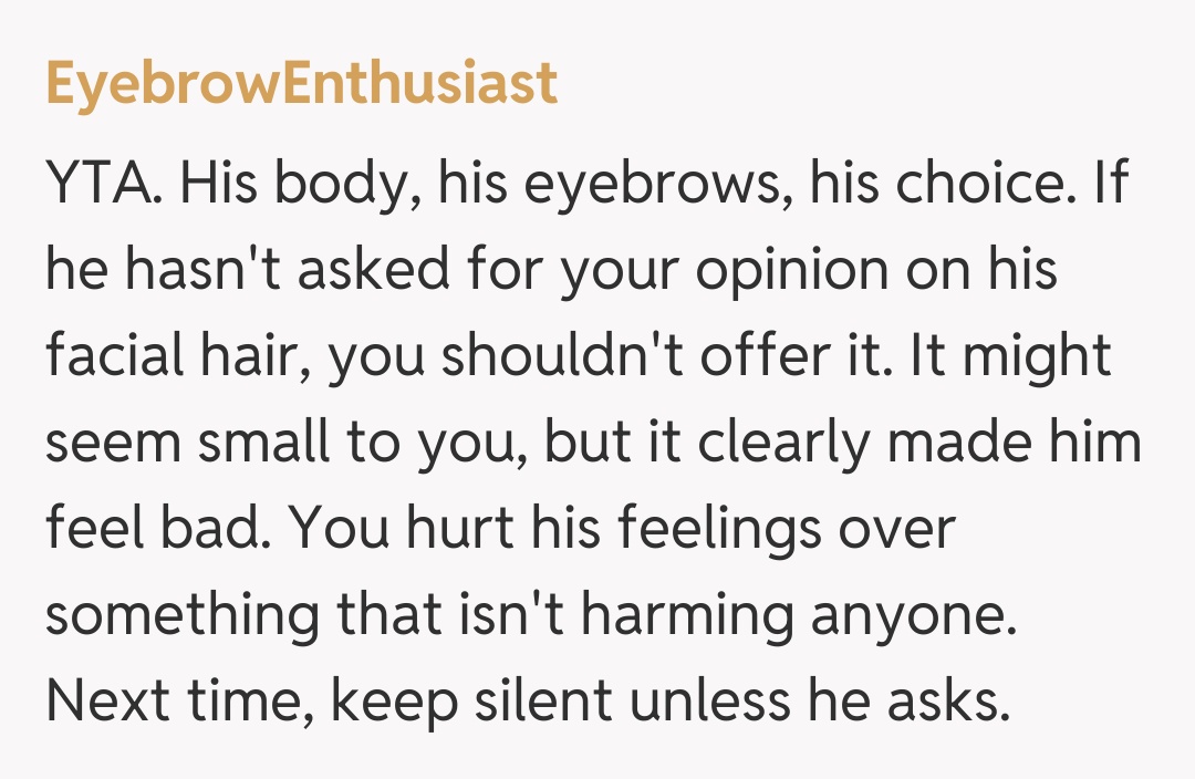Comentariu de la EyebrowEnthusiast