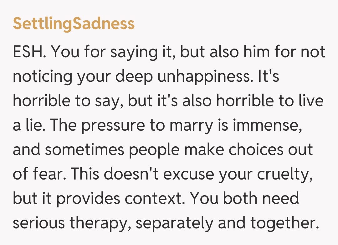 Comentariu de la SettlingSadness