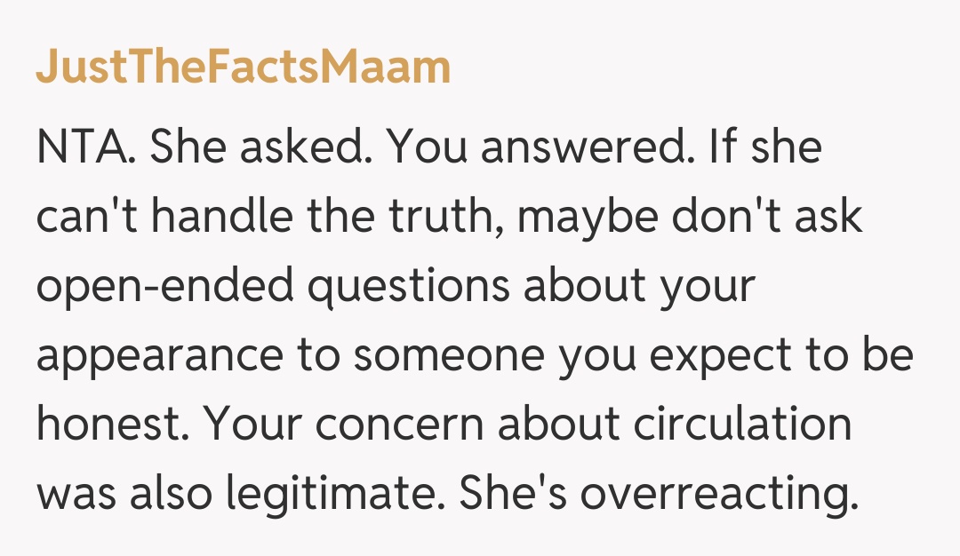 Comentariu de la JustTheFactsMaam