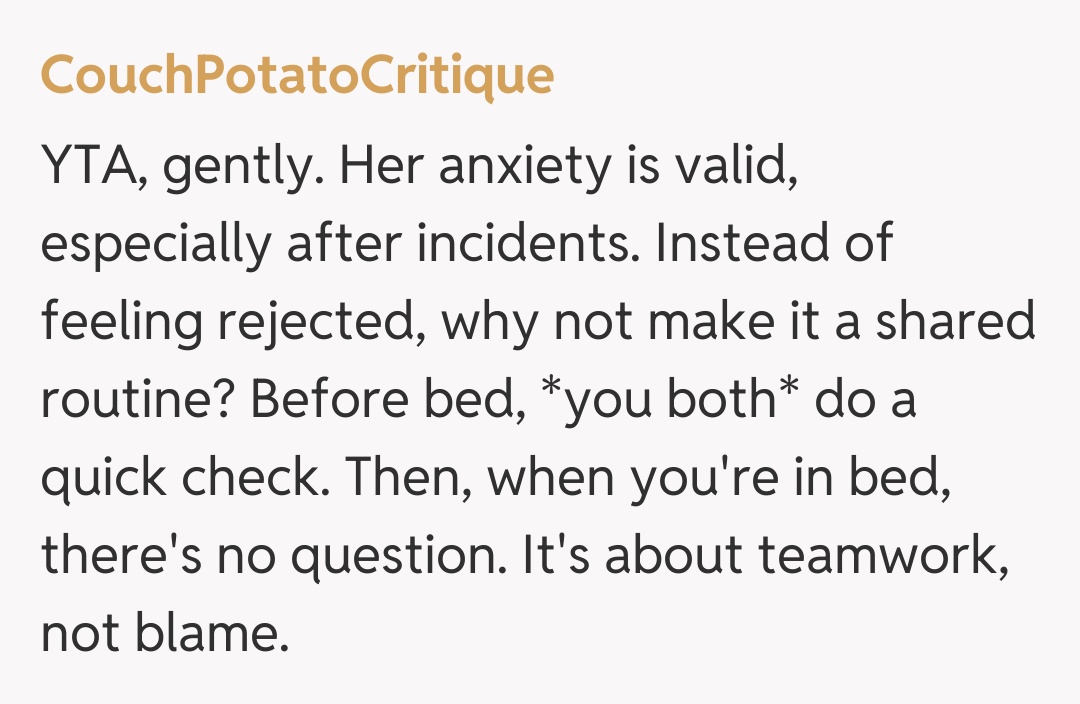 Comentariu de la CouchPotatoCritique