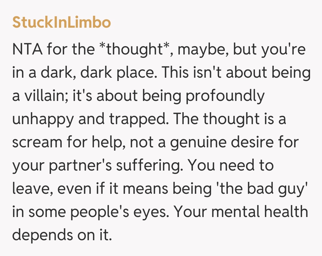 Comentariu de la StuckInLimbo